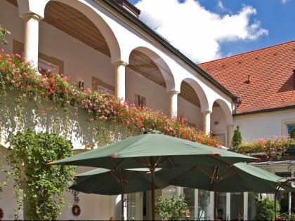 照片: Schlosshotel Neufahrn